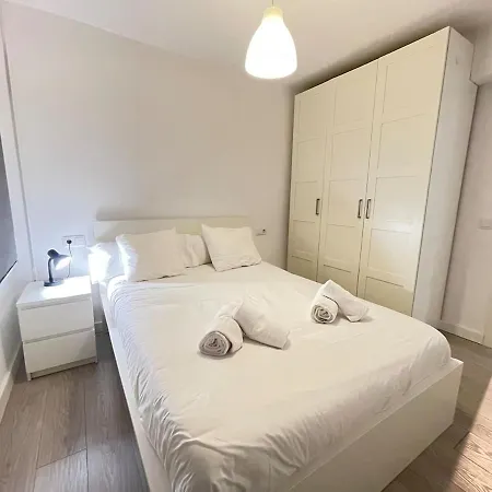 Hurle Ii Apartment
